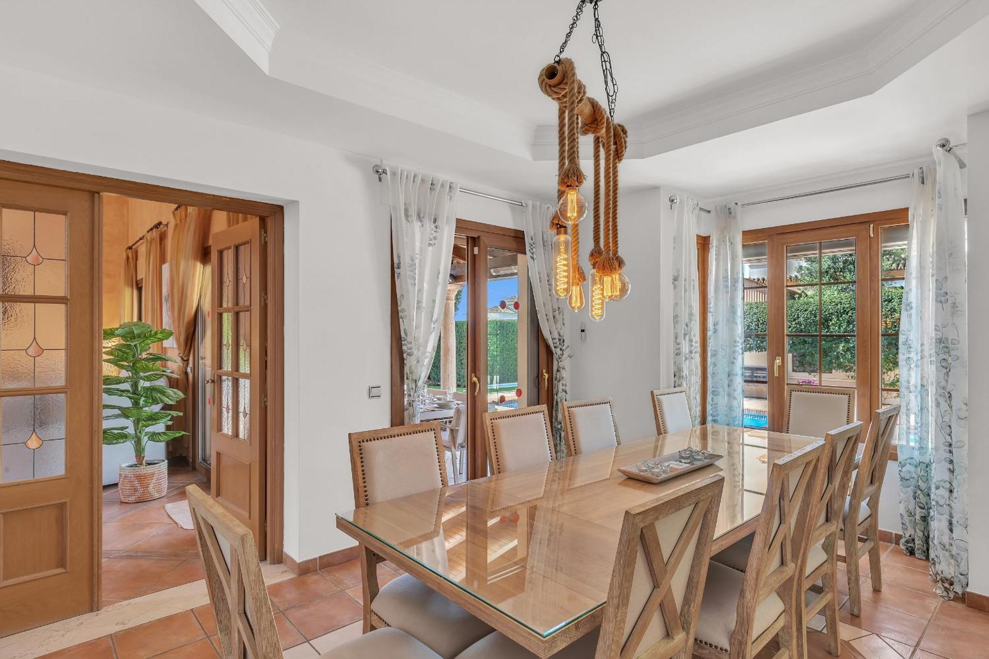 Villa Magnolia มาร์เบยา ภายนอก รูปภาพ